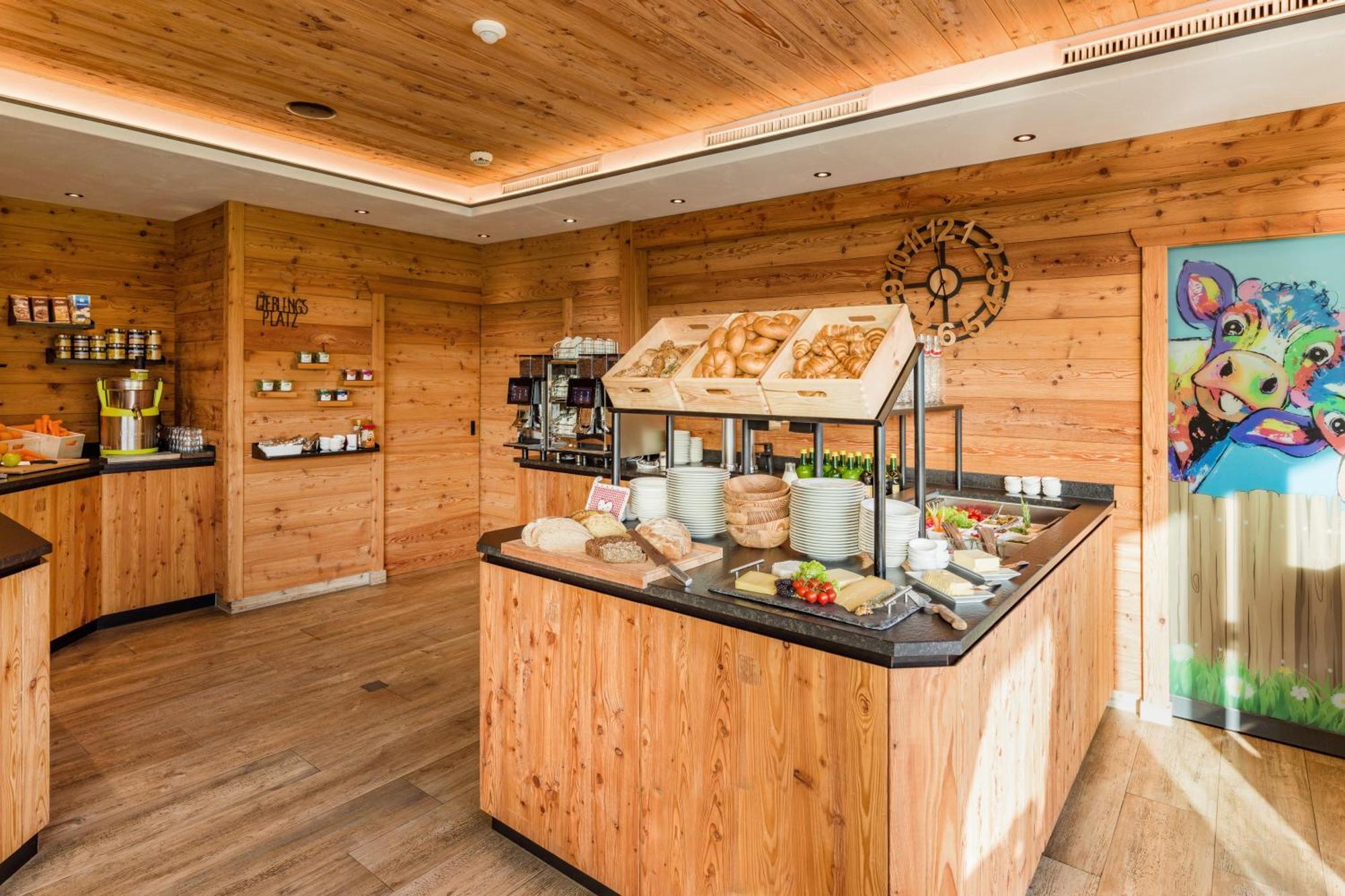 Hotel Ritterhof 엘마우 외부 사진