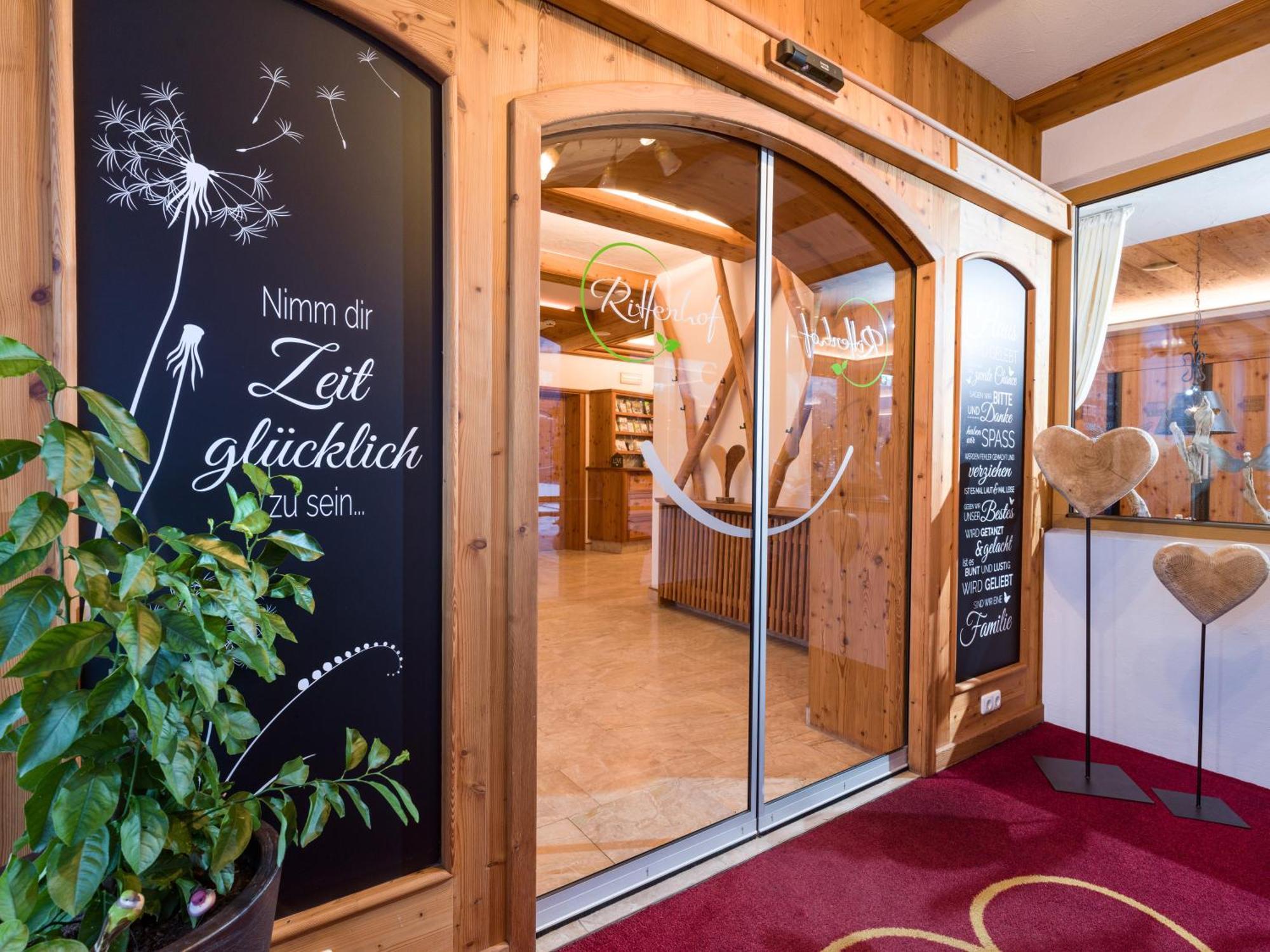 Hotel Ritterhof 엘마우 외부 사진