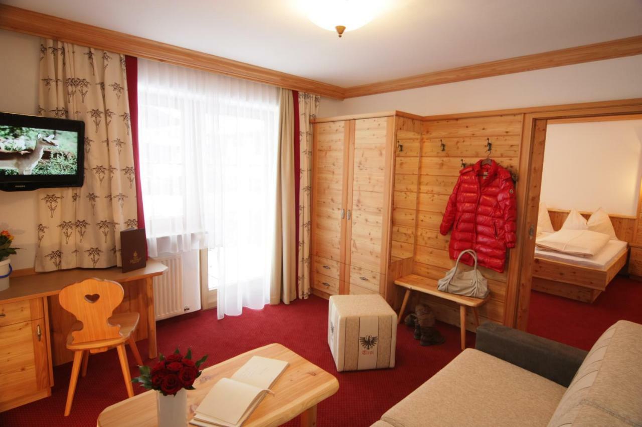 Hotel Ritterhof 엘마우 외부 사진