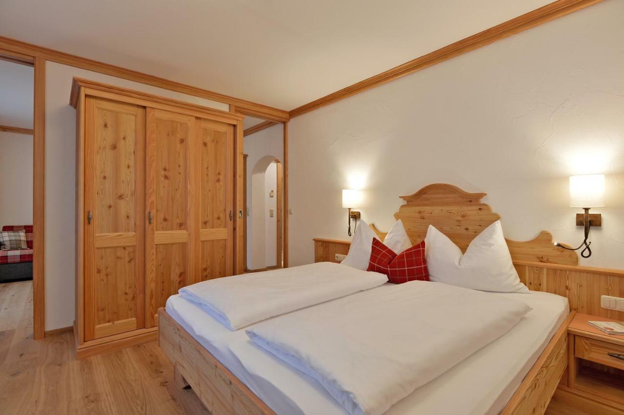 Hotel Ritterhof 엘마우 외부 사진